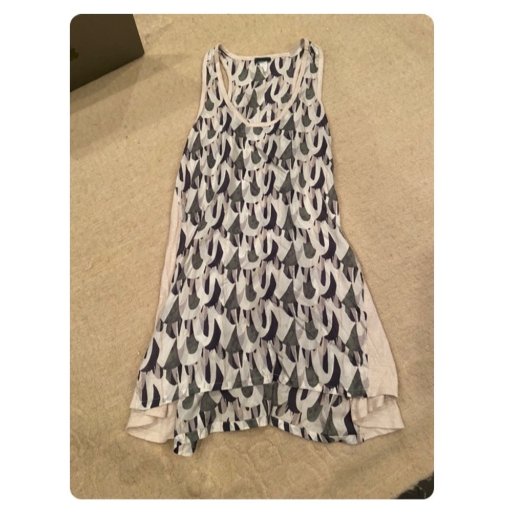 Women’s dress